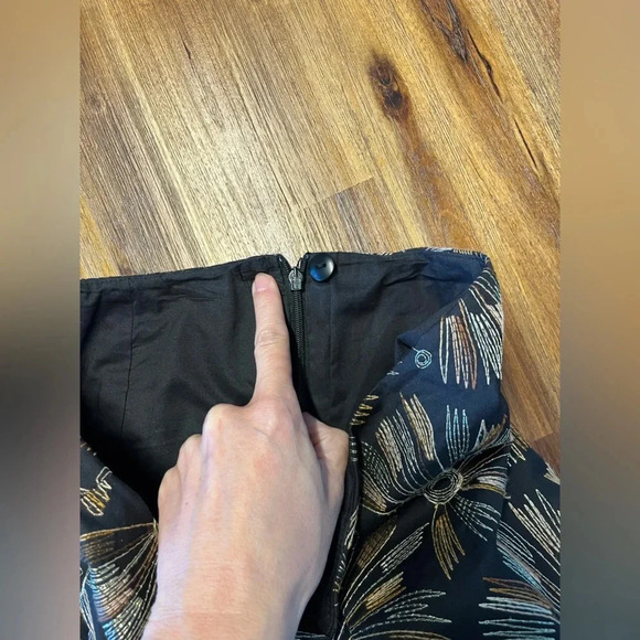 Talbots Vintage Embroidered lined 100% cotton brown A-line Skirt size 6 - Picture 4 of 8